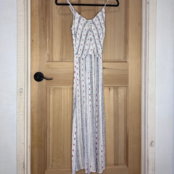 Japana Maxi Dress with Keyhole - Picture 1 of 2